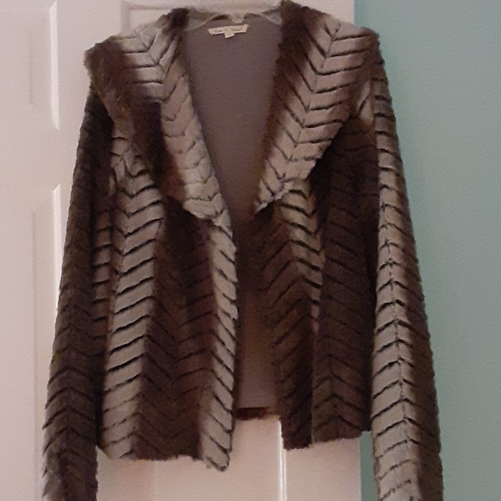 Jacket - Picture 2 of 3